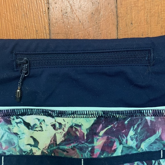 Lulu Lemon Run: Speed short - Picture 3 of 6